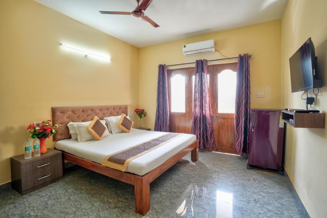 Golden Studio Apartment Goa Calangute Εξωτερικό φωτογραφία